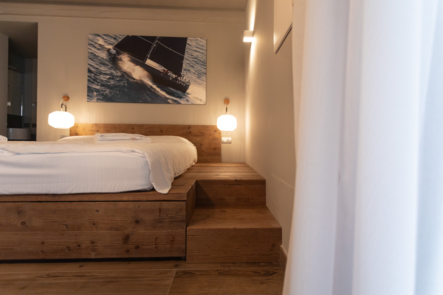 Monica Arpesani Sunset Loft Lago di Garda